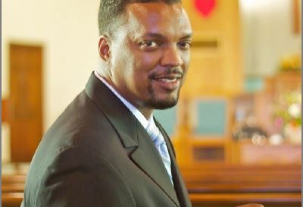 Image of Rev Adron Robinson: Pastor